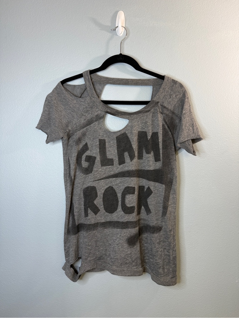 Chaser Glam Rock Distressed Cutout Tee Heather Gray S